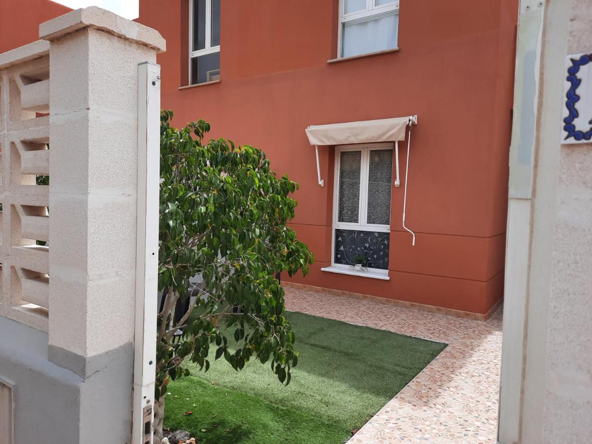 Вилла Corralejo Happy Экстерьер фото